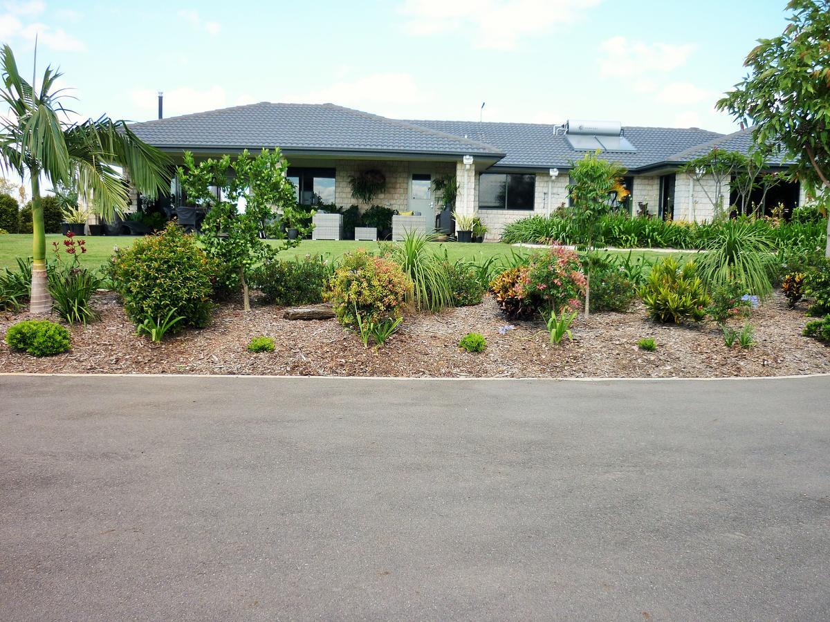 Willowbank Drive Bed & Breakfast Екстер'єр фото