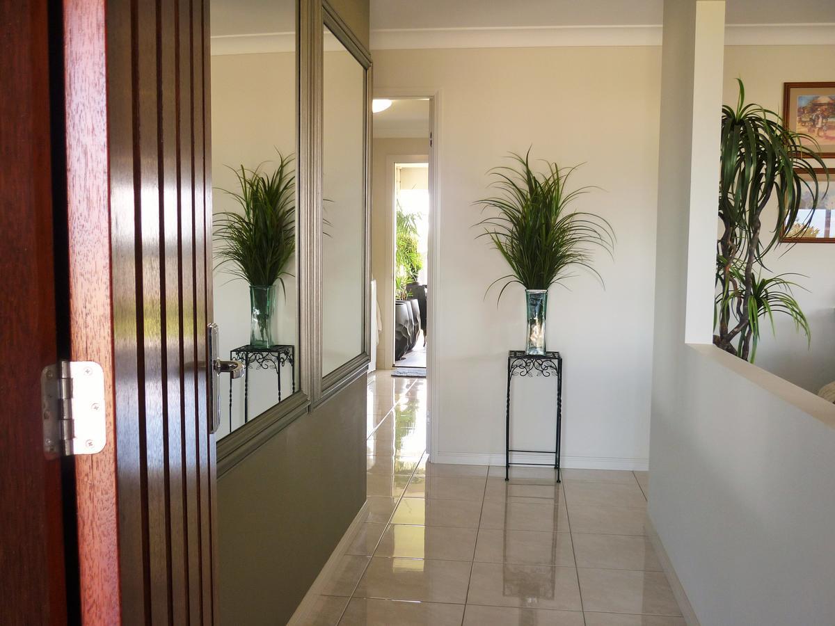 Willowbank Drive Bed & Breakfast Екстер'єр фото